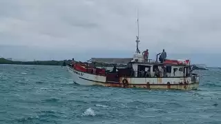 Siguen desaparecidos 12 pescadores de tres embarcaciones en Yucatán