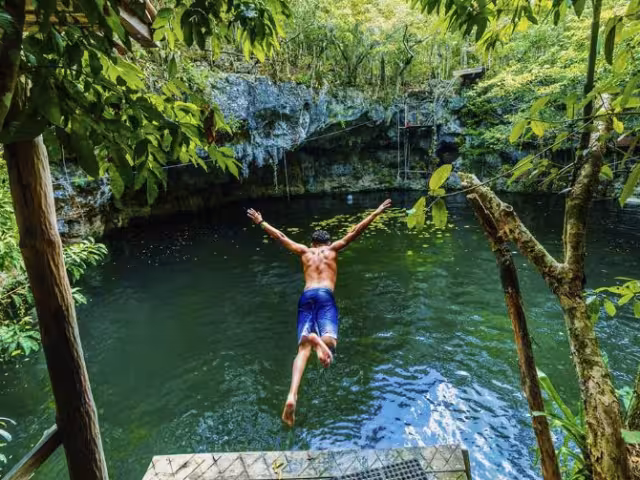 Los "ojos de agua" son conocidos por sus aguas profundas y belleza natural