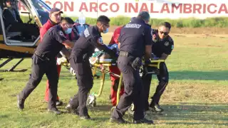 Tras complicaciones postparto, joven de 17 años es trasladada de emergencia en ambulancia aérea a Mérida