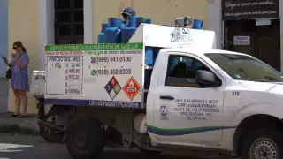 “No es justo que nos dejen sin gas todo el día”: Usuarios de Mérida reclaman por el posible desabasto del combustible