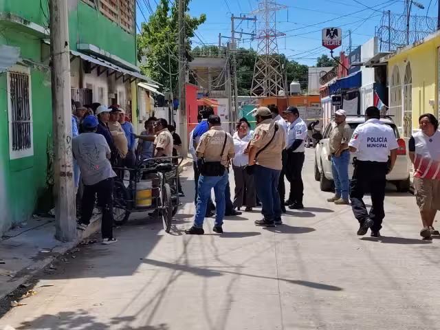 Vecinos frenan desalojo en colonia 23 de Julio y obligan a suspender operativo