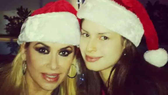 La hija de Dulce se despide de su madre con emotivo mensaje La hija de Dulce se despide de su madre con emotivo mensaje