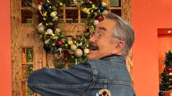 Pedro Sola afirma que el cuadro de Silvia Pinal pintado por Diego Rivera se le hace horroroso Pedro Sola afirma que el cuadro de Silvia Pinal pintado por Diego Rivera se le hace horroroso