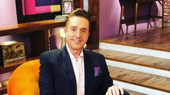 Daniel Bisogno reaparece y revela la fecha de su regreso a ‘Ventaneando’ Daniel Bisogno reaparece y revela la fecha de su regreso a ‘Ventaneando’