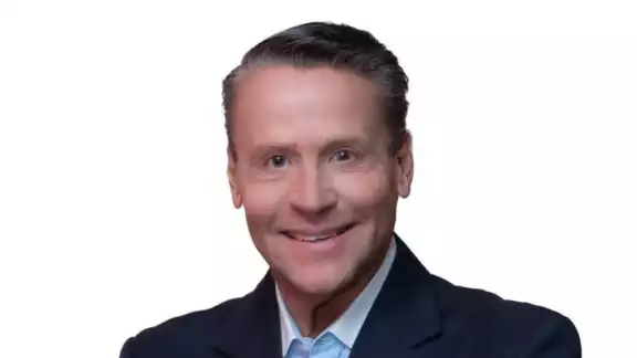 Alfredo Adame se va con todo contra Laisha Wilkins, quien llamó ‘nacos’ a los seguidores de Polymarchs Alfredo Adame se va con todo contra Laisha Wilkins, quien llamó ‘nacos’ a los seguidores de Polymarchs