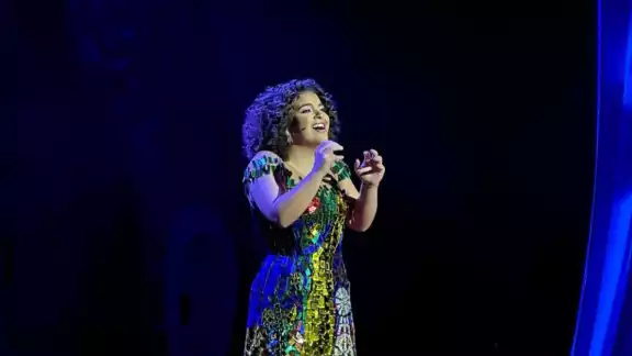 Lucerito Mijares habla sobre la señal de auxilio que hizo Alicia Villarreal al final de un concierto Lucerito Mijares habla sobre la señal de auxilio que hizo Alicia Villarreal al final de un concierto