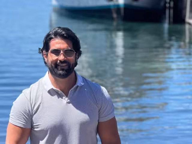 Arturo Carmona rompe el silencio sobre la separación de Alicia Villarreal y Cruz Martínez