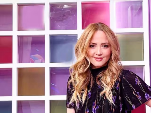 Andrea Legarreta rompe el silencio y muestra su apoyo a Danna Vázquez tras señalamientos de fraude