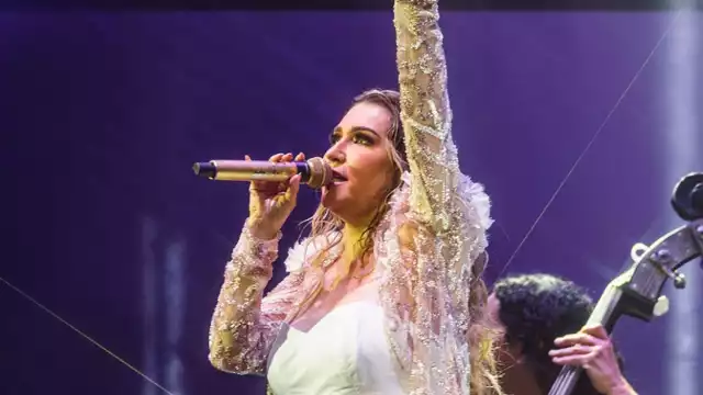 Ellos son todos los hijos de Alicia Villarreal y sus respectivos padre