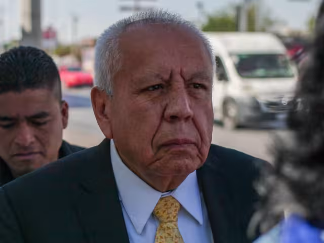 El juez que concedió la suspensión exigió a Garduño cumplir con medidas cautelares durante 18 meses