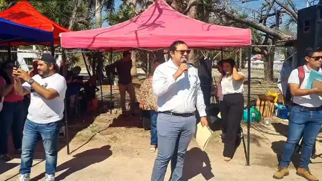 Protesta de maestros paristas se sale de control