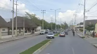 Cierran carril de la Avenida Miguel Alemán por obras del Tren ligero en  Campeche