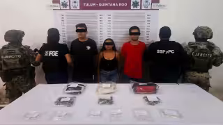 Tras la captura, los tres detenidos fueron trasladados ante el Ministerio Público junto con las sustancias aseguradas