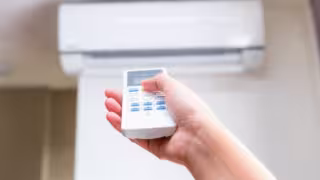 Se recomienda una limpieza periódica del aire acondicionado