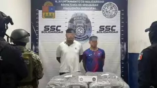 Aseguran más de 20 Kilos de posibles narcóticos en Playa del Carmen