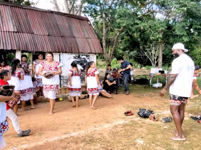 El cubano, pero nacionalizado mexicano desde tiempo atrás, mostró su interés por conocer a la novena del poblad