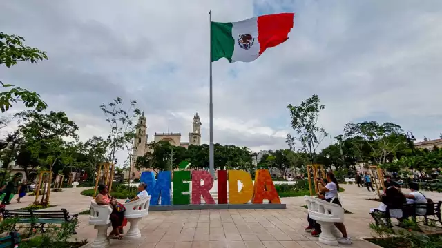 Se exhortó a la ciudadanía a acercarse a las ventanillas municipales para recibir orientación y regularizar su situación