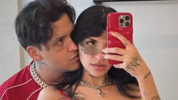 Nodal y Cazzu ya no son pareja Nodal y Cazzu ya no son pareja