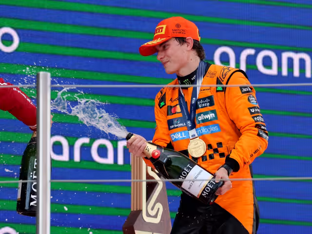 Piastri se encamina a un titulo mundial