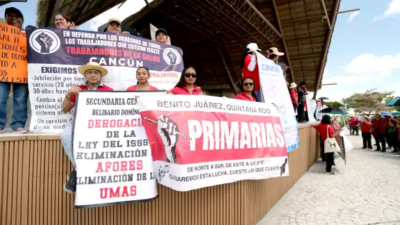 Docentes en Quintana Roo irán a paro: piden derogar Ley del ISSSTE y defender derechos laborales