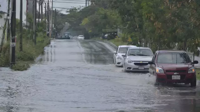 En algunas calles se presentarán inundaciones debido a las lluvias