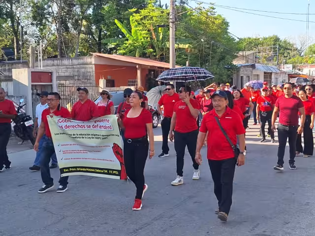 La marcha inició desde las 8:00 am, recorriendo la avenida Benito Juárez