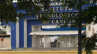 Alumnos del Tec en Cancún señalan a maestros con presuntamente condicionar calificaciones con “cuotas extra”  