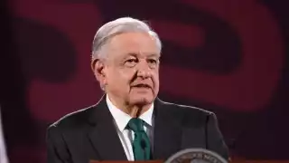Presidente AMLO insta a jueces a cambiar de profesión si temen riesgos y reitera necesidad de reforma judicial