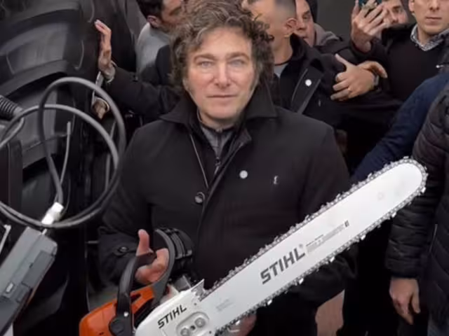 Donald Trump invita a Javier Milei a ceremonia presidencial.
