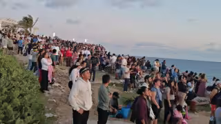 Más de  mil personas se reunieron en Punta Sur de Isla Mujeres para recibir el Año Nuevo 