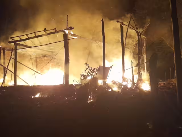 Los menores se encontraban en la vivienda cuando inició el incendio, pero lograron ponerse a salvo