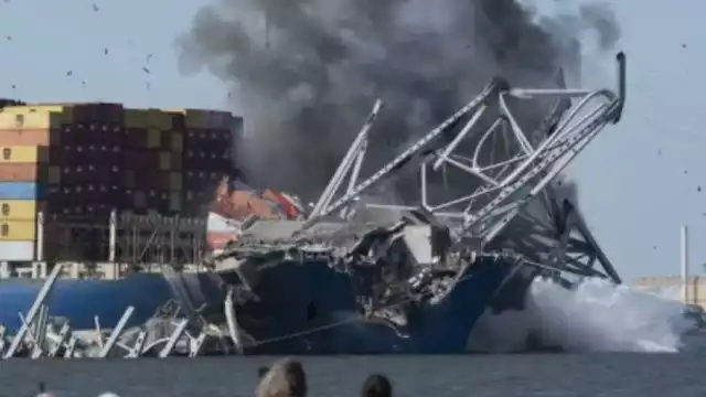 El Buque Dali de bandera singapurense, derribó en marzo el puente Francis Scott Key en Baltimore