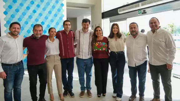 Gobernadora Mara Lezama da la bienvenida a Gerardo Fernández Noroña en Quintana Roo Gobernadora Mara Lezama da la bienvenida a Gerardo Fernández Noroña en Quintana Roo