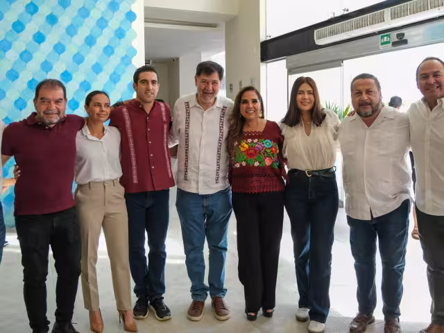 Gobernadora Mara Lezama da la bienvenida a Gerardo Fernández Noroña en Quintana Roo