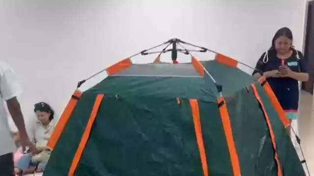 Así luce el plantón en la Fiscalía, en Cancún