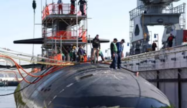 el submarino estadpounidense USS Helena llegó a Guantanamo, Cuba, 24 horas después del arribo de una flotilla rusa a la isla