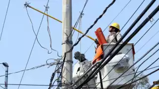 Gobierno de López Obrador implementa estrategias para evitar apagones extensos