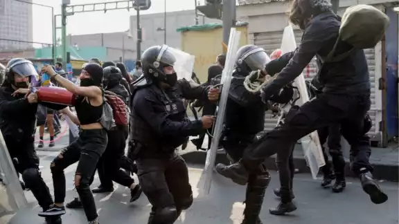 Los casos de uso desmedido de la fuerza por parte de la policía en México han generado protestas Los casos de uso desmedido de la fuerza por parte de la policía en México han generado protestas