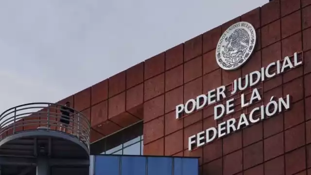 El presidente de la República planteó que la reforma al Poder Judicial que incluye protección para jueces