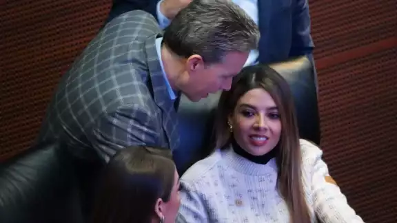 La senadora Ruth González Silva fue tajante al desmentir cualquier intención de contender por la gubernatura de San Luis Potosí La senadora Ruth González Silva fue tajante al desmentir cualquier intención de contender por la gubernatura de San Luis Potosí
