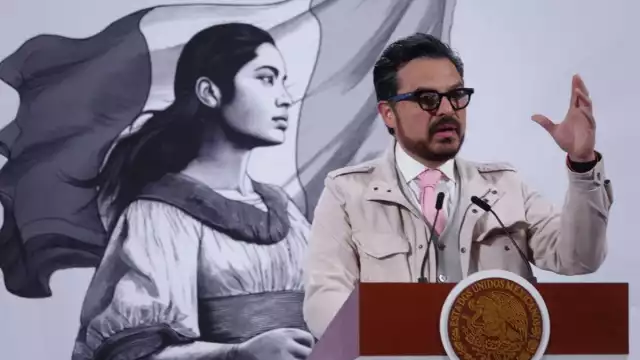 Zoé Robledo, director del IMSS