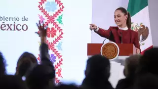 Presidenta de México reitera petición de disculpa a España por abusos de la Conquista