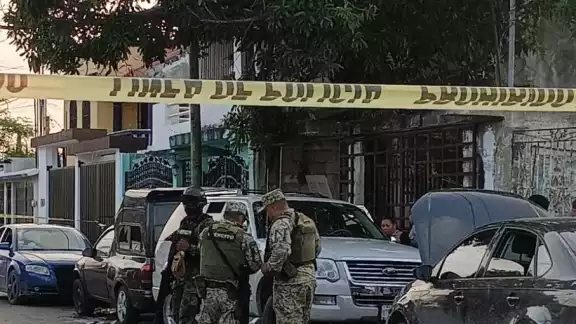 Agentes de seguridad arribaron al sitio en Cancún