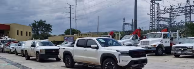 CFE desplegó mil 392 trabajadores para garantizar el suministro eléctrico ante la llegada del Huracán John a las costas de Oaxaca.