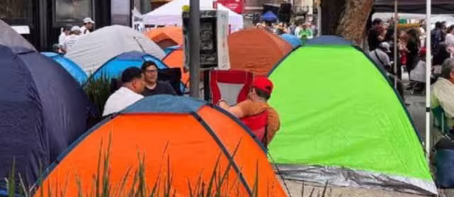 Trabajadores del Poder Judicial aseguran que mantendrán su planton hasta la toma de posesión de Claudia Sheinbaum