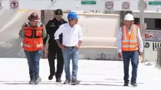 Mauricio Vila supervisa avances de construcción del Viaducto Elevado en Progreso