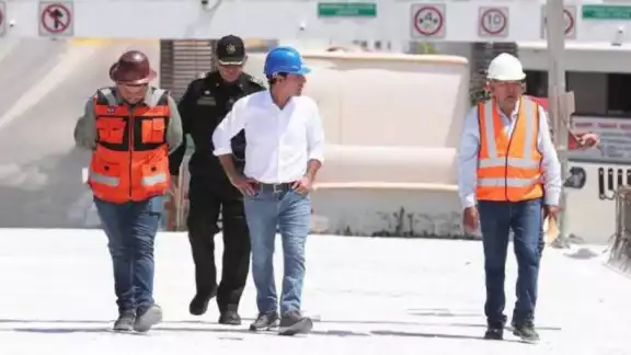 Mauricio Vila recorre la obra en Progreso Mauricio Vila recorre la obra en Progreso