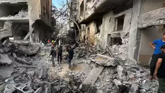 Pedro Sánchez, presidente del gobierno español, anunció un paquete de 16 mde para apoyar a los palestinos en Gaza