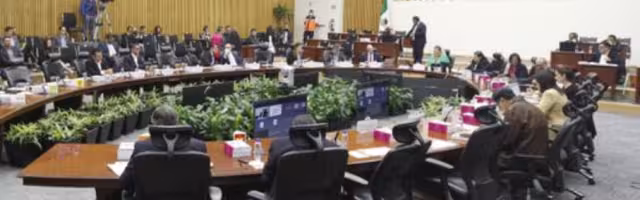 El Instituto Nacional Electoral disvute mulktas a partidos políticos por irregularidades en la pasada campaña electoral