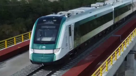 ¿A partir de qué hora aplicará la suspensión del Tren Maya por el Huracán Beryl?